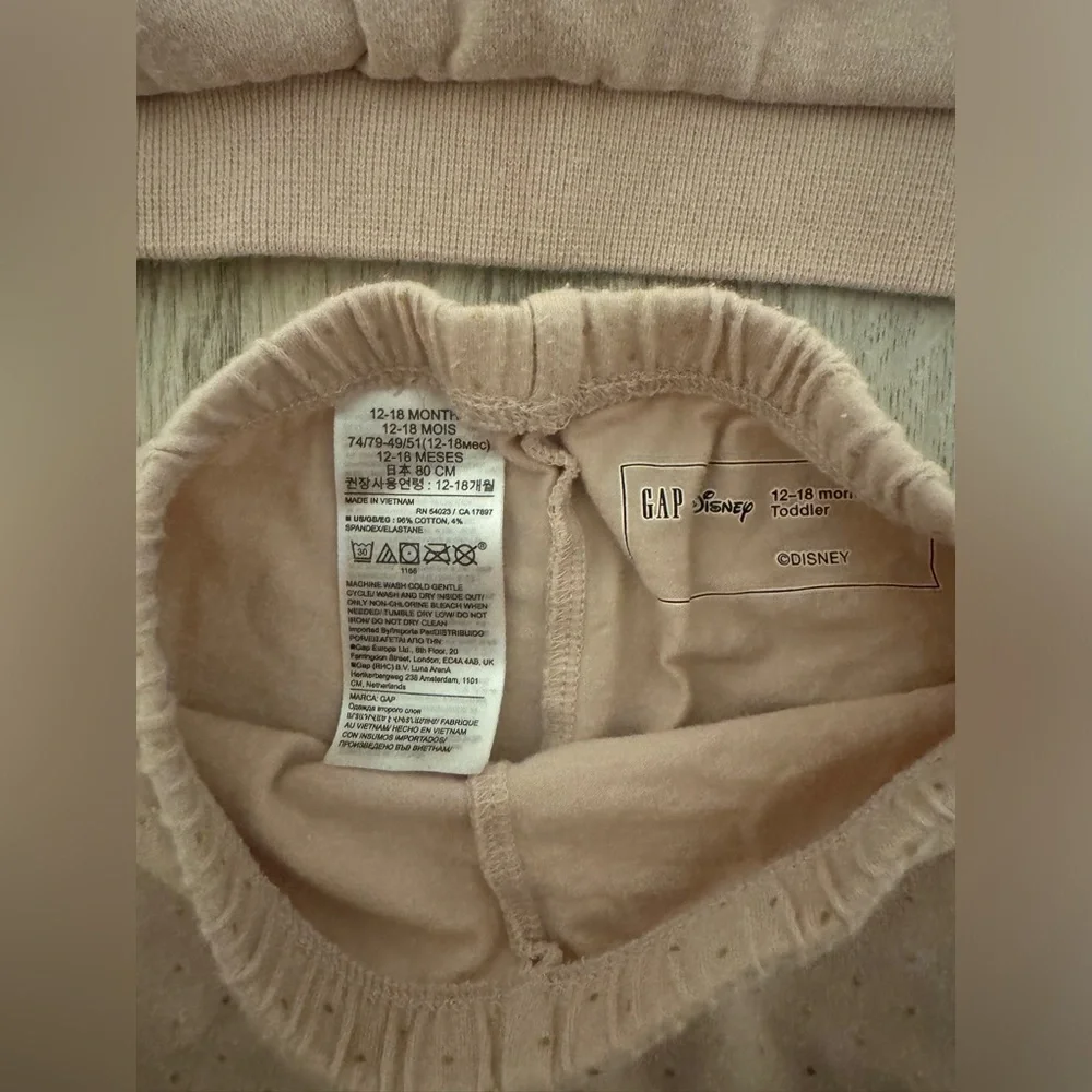 Gap Disney Girls 12 To 18 Months Outfit